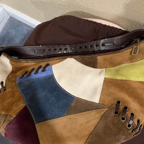 Authentic Coach patchwork bag. - Picture 2 of 9